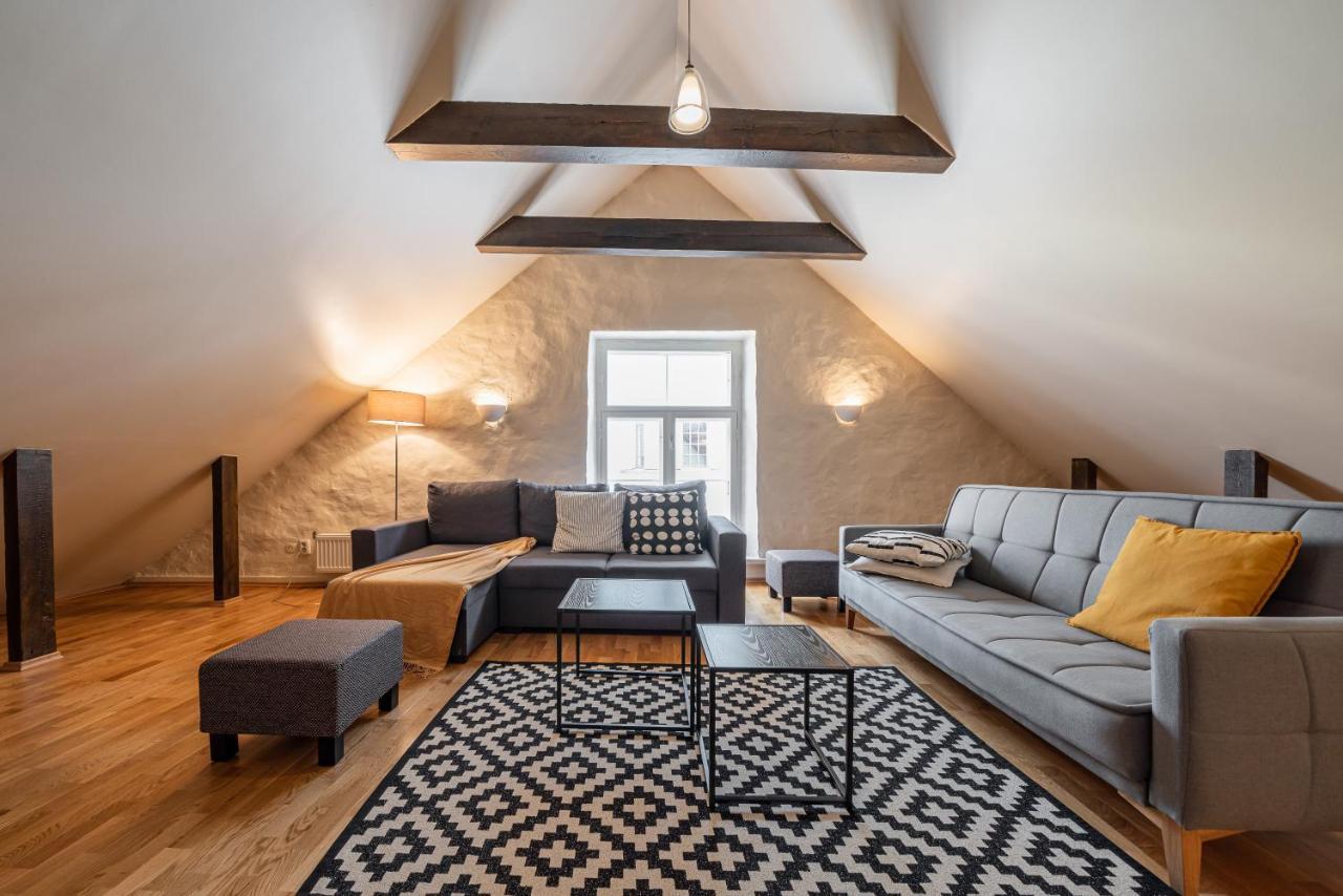 Old Town - Muurivahe Apartment Tallinn Extérieur photo